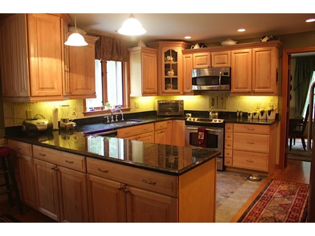 707 North Road Shelburne, NH 03581 - Photo 7 of 36