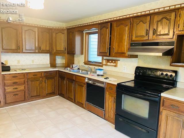1617 Morrison Road Fremont, OH 43420 - Photo 4 of 16 Gallery Image 4