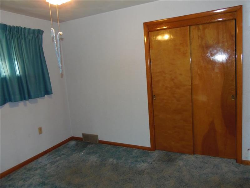1021 Freeport Road Natrona Heights, PA 15065 - Photo 13 of 18 Gallery Image 13
