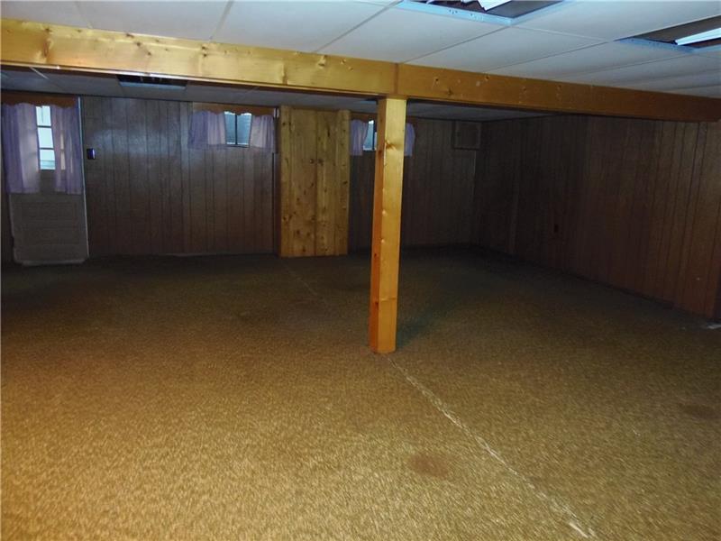 1021 Freeport Road Natrona Heights, PA 15065 - Photo 17 of 18 Gallery Image 17