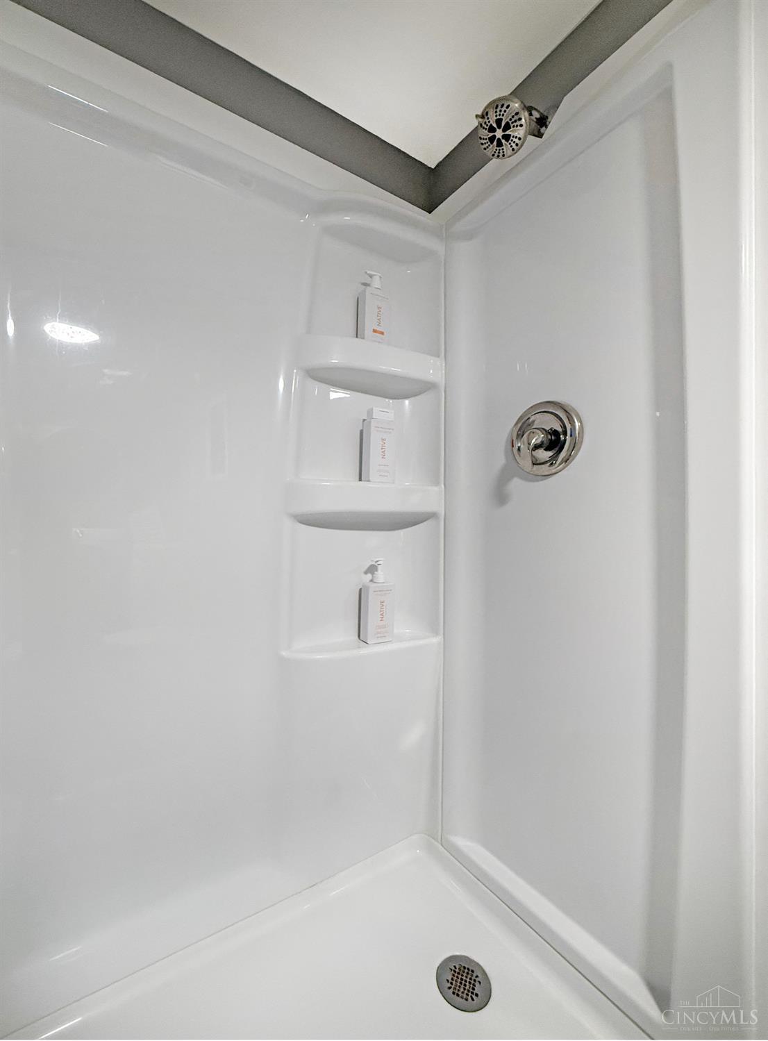 1049 New London Road Hamilton, OH 45013 - Photo 23 of 29 Gallery Image 23