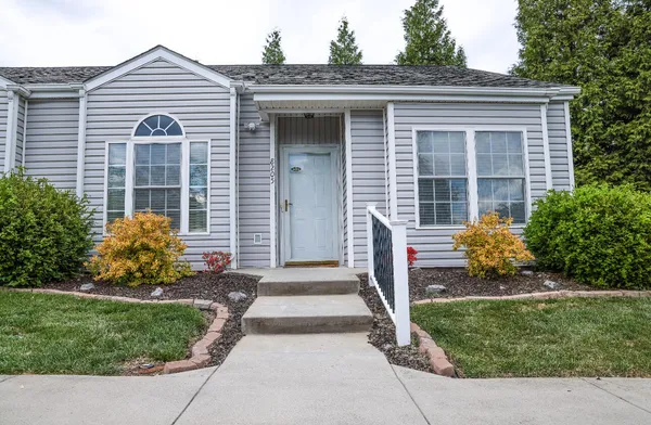 $235,000 | 8205 Emerald Ct Drive, Roanoke, VA 24019