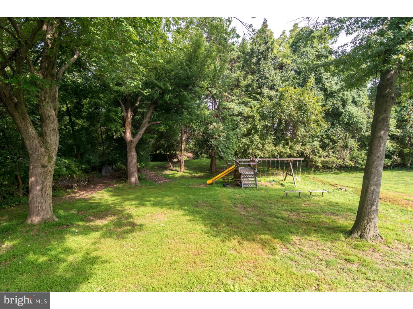 9530 Rising Sun Avenue Philadelphia, PA 19115 - Photo 16 of 23 Back Yard