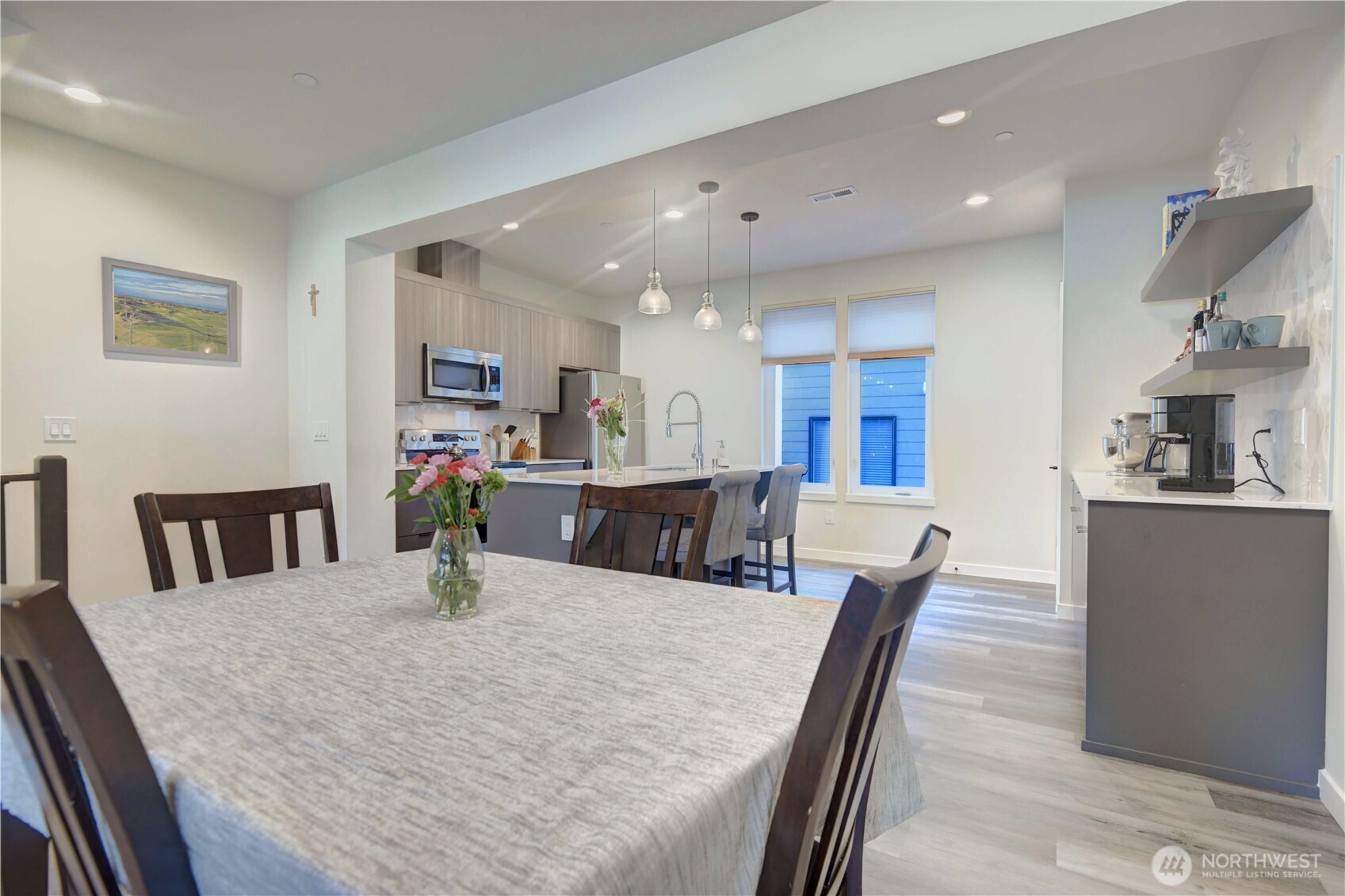 5750 230th Street Southwest, Unit F Mountlake Terrace, WA 98043 - Photo 12 of 32