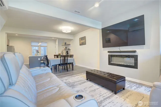 $759,990 | 5750 230th Street Southwest, Unit F, Mountlake Terrace, WA 98043