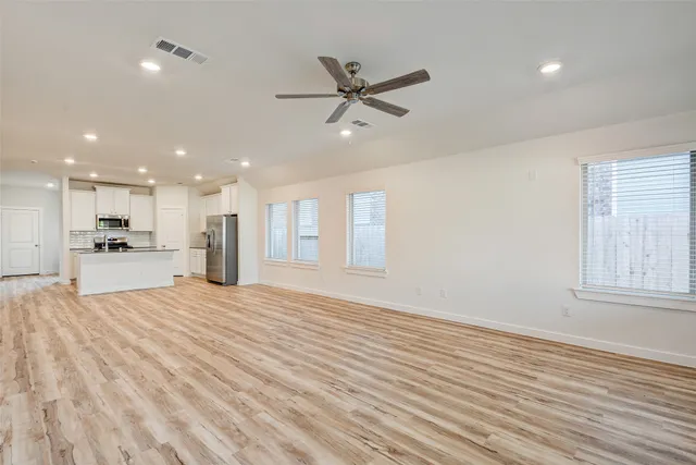 $2,250 | 31119 Myers Hvn Lane, Hockley, TX 77447