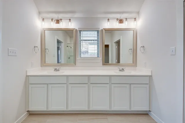 $2,250 | 31119 Myers Hvn Lane, Hockley, TX 77447