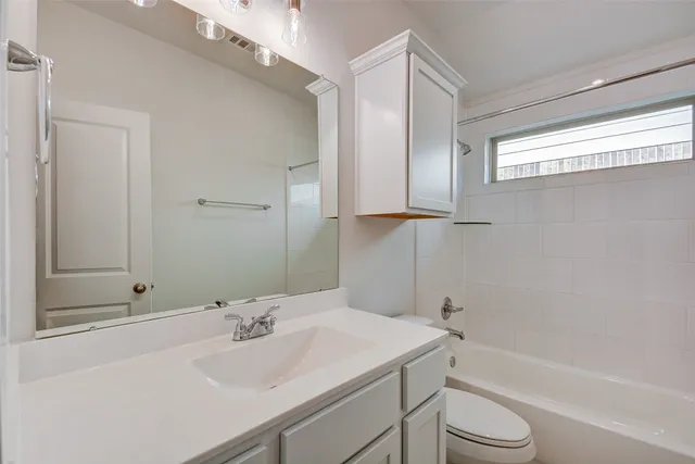 $2,250 | 31119 Myers Hvn Lane, Hockley, TX 77447