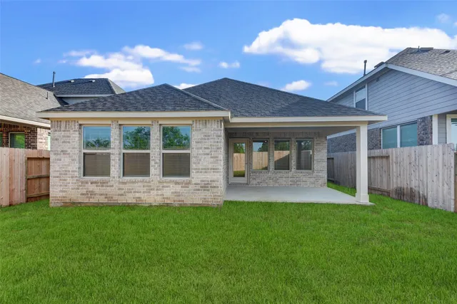 $2,250 | 31119 Myers Hvn Lane, Hockley, TX 77447
