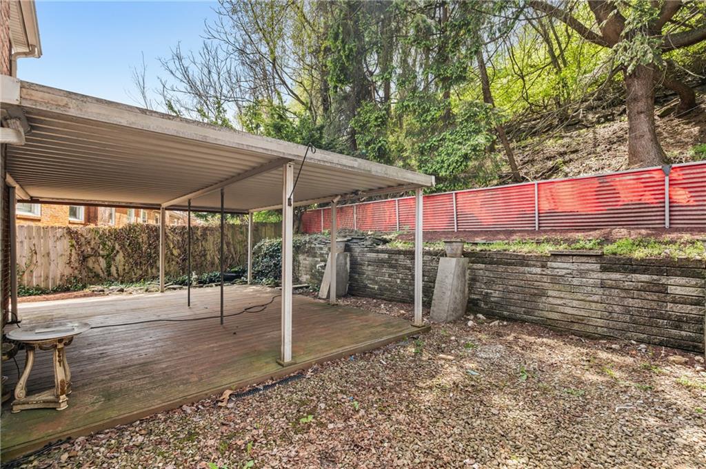964 Roland Road Pittsburgh, PA 15221 - Photo 26 of 29 Gallery Image 26