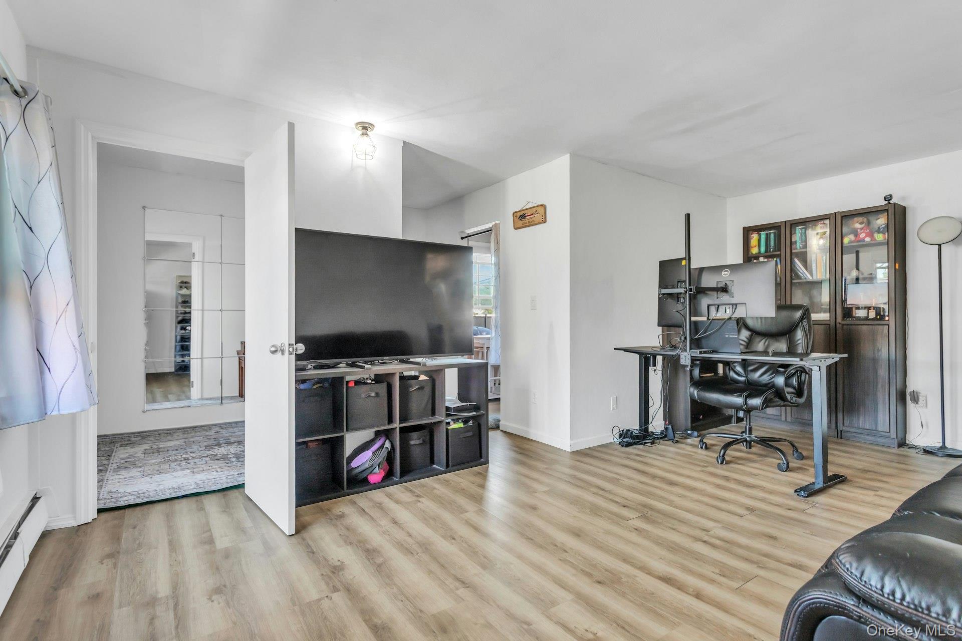 337-9 Hicksville Road, Unit 9 Bethpage, NY 11714 - Photo 4 of 20
