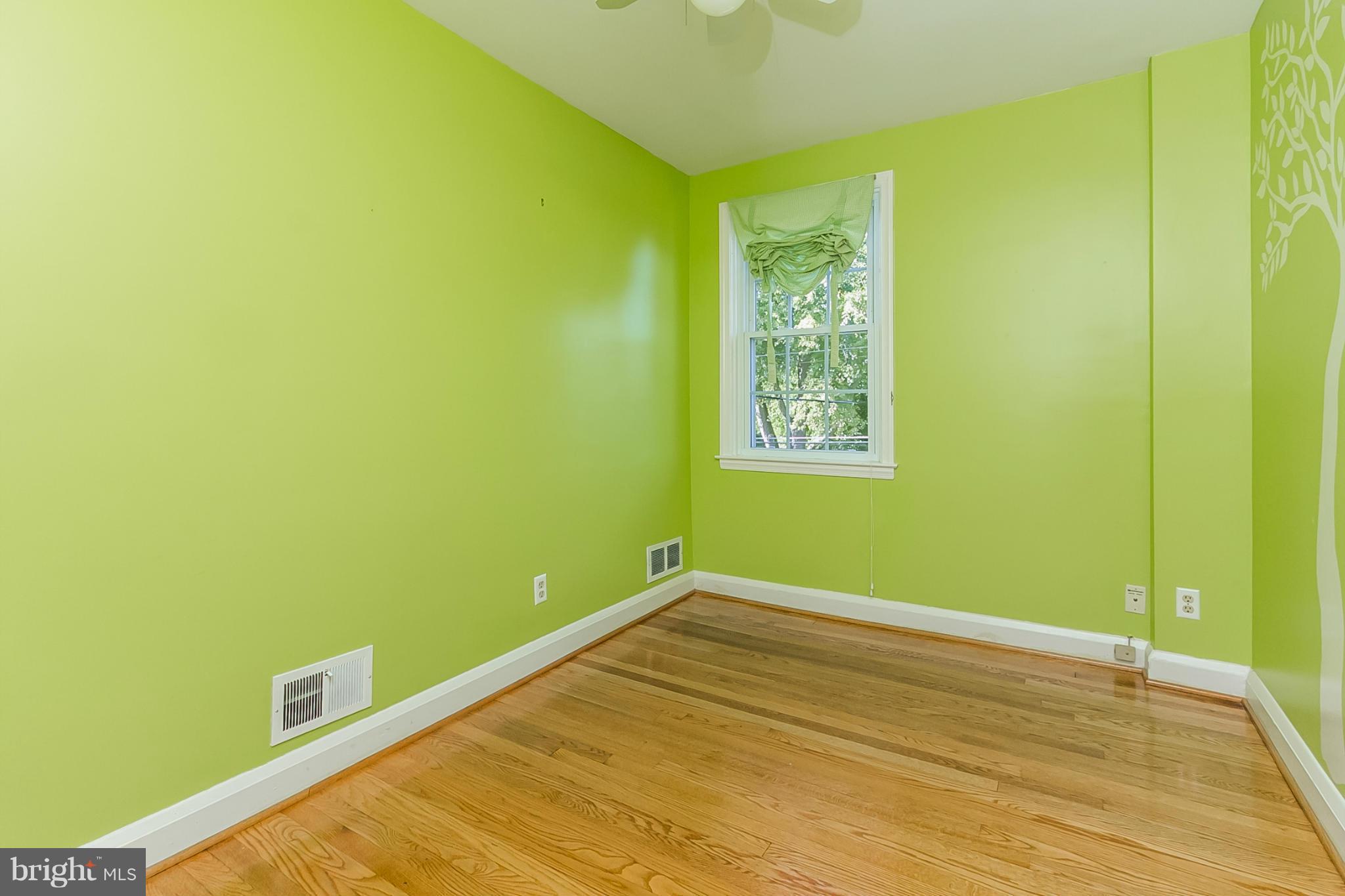 262 Stanmore Road Baltimore, MD 21212 - Photo 17 of 30 Bedroom