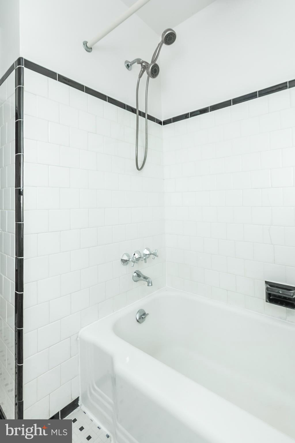 262 Stanmore Road Baltimore, MD 21212 - Photo 20 of 30 Bath