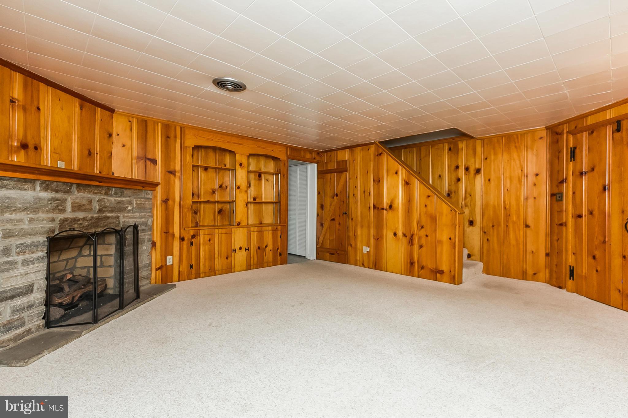 262 Stanmore Road Baltimore, MD 21212 - Photo 22 of 30 Family Room