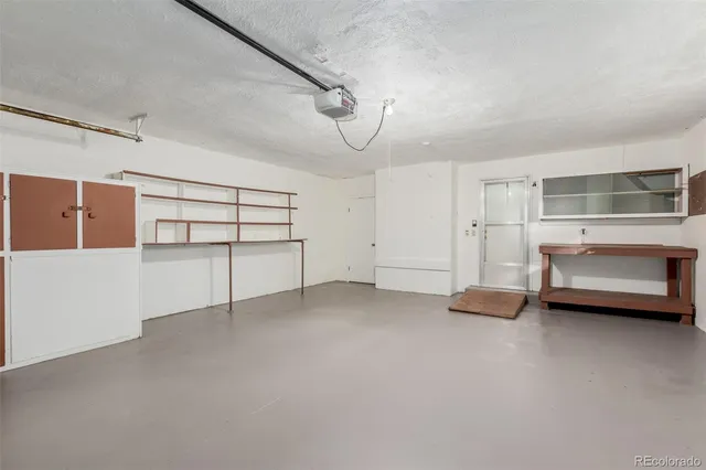 a view of a livingroom with an empty space