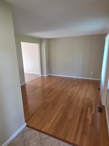 $1,795 | Undisclosed Address, Redford, MI 48239