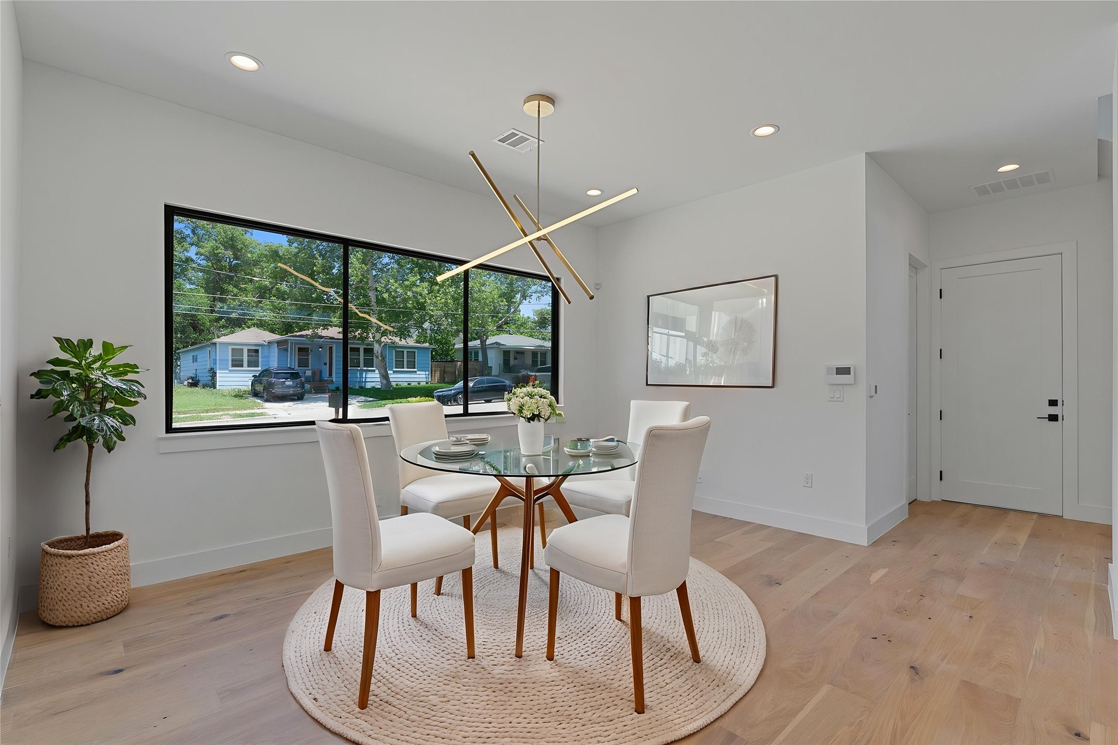 909 Payne Avenue, Unit 1 Austin, TX 78757 - Photo 11 of 38 Virtually Staged Dining Room Area **