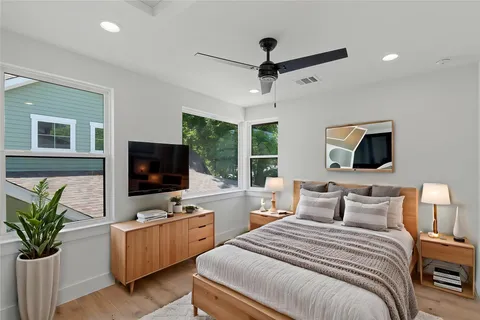 $4,200 | 909 Payne Avenue, Unit 1, Austin, TX 78757