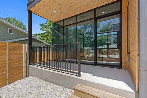 $4,200 | 909 Payne Avenue, Unit 1, Austin, TX 78757