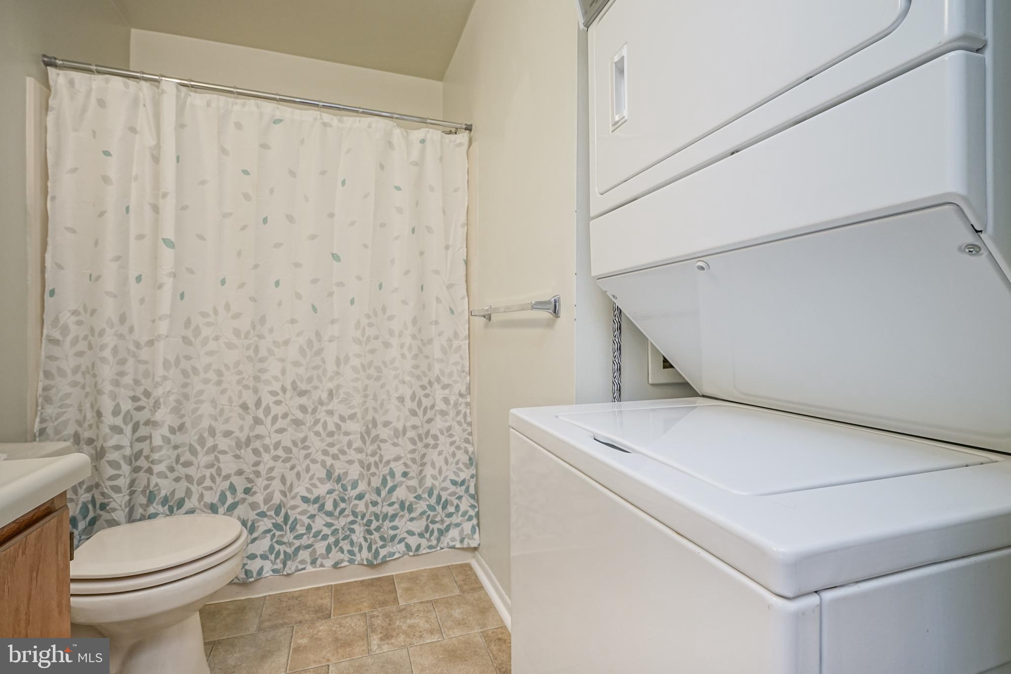 809 Woodchip Road Lumberton, NJ 08048 - Photo 21 of 24 Washer & Dryer