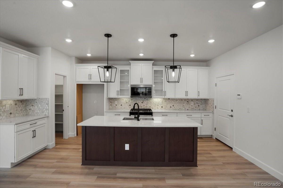 8364 Mount Ouray Road Littleton, CO 80125 - Photo 12 of 40 Gallery Image 12