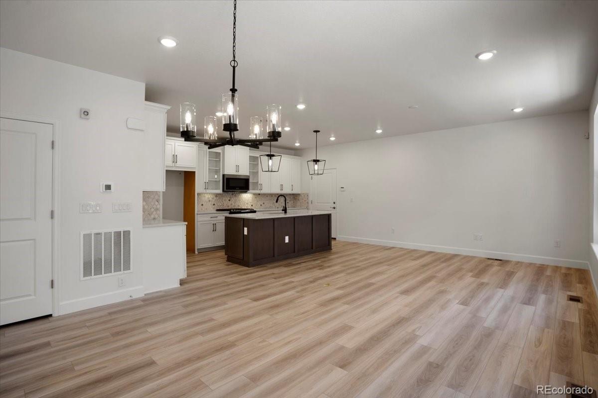 8364 Mount Ouray Road Littleton, CO 80125 - Photo 8 of 40 Gallery Image 8