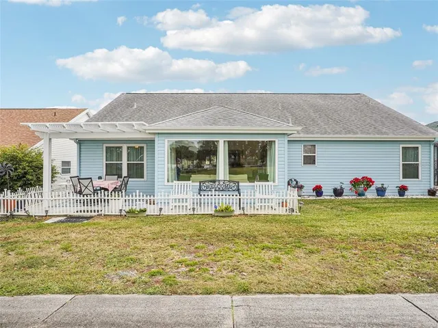 $525,500 | 1803 Palo Alto Avenue, The Villages, FL 32159