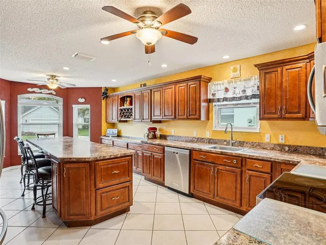 $525,500 | 1803 Palo Alto Avenue, The Villages, FL 32159