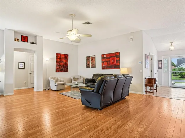 $525,500 | 1803 Palo Alto Avenue, The Villages, FL 32159