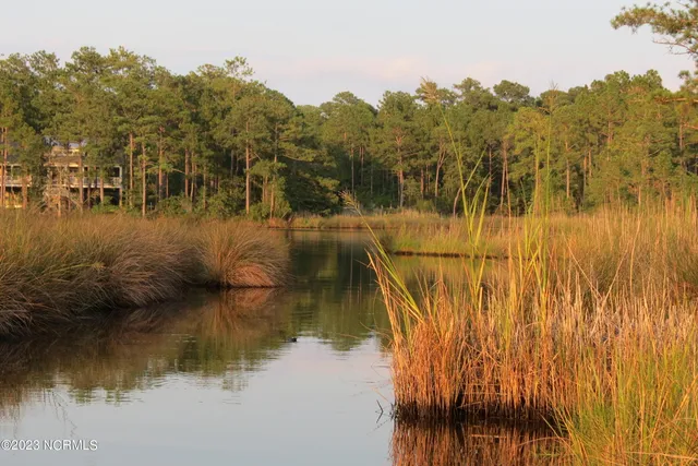 $47,500 | Lot 1 Port Drive, Oriental, NC 28571