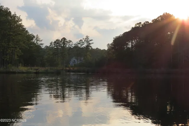 $47,500 | Lot 1 Port Drive, Oriental, NC 28571
