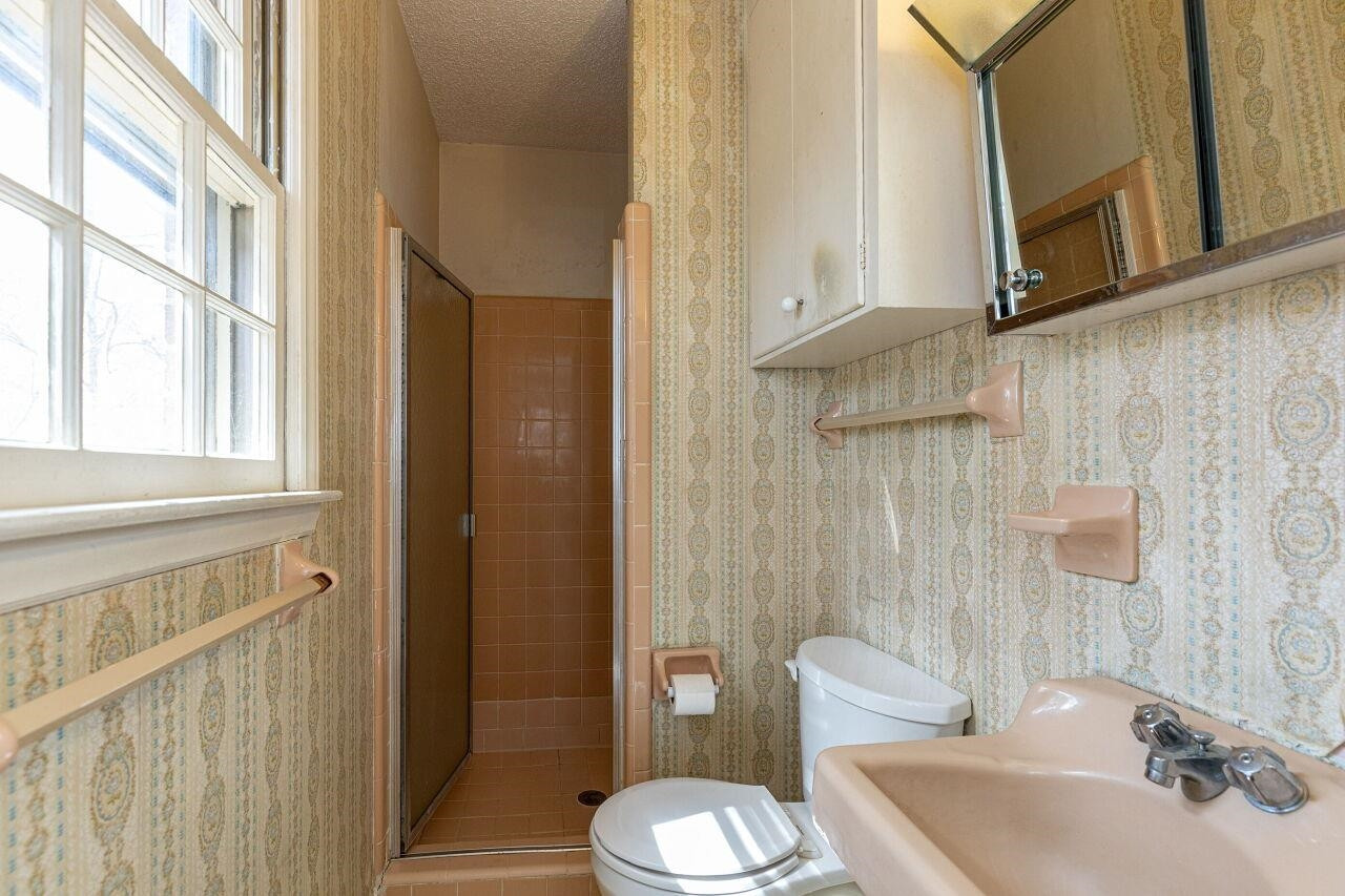 611 West Cornwall Road Cary, NC 27511 - Photo 19 of 30 Photo 19