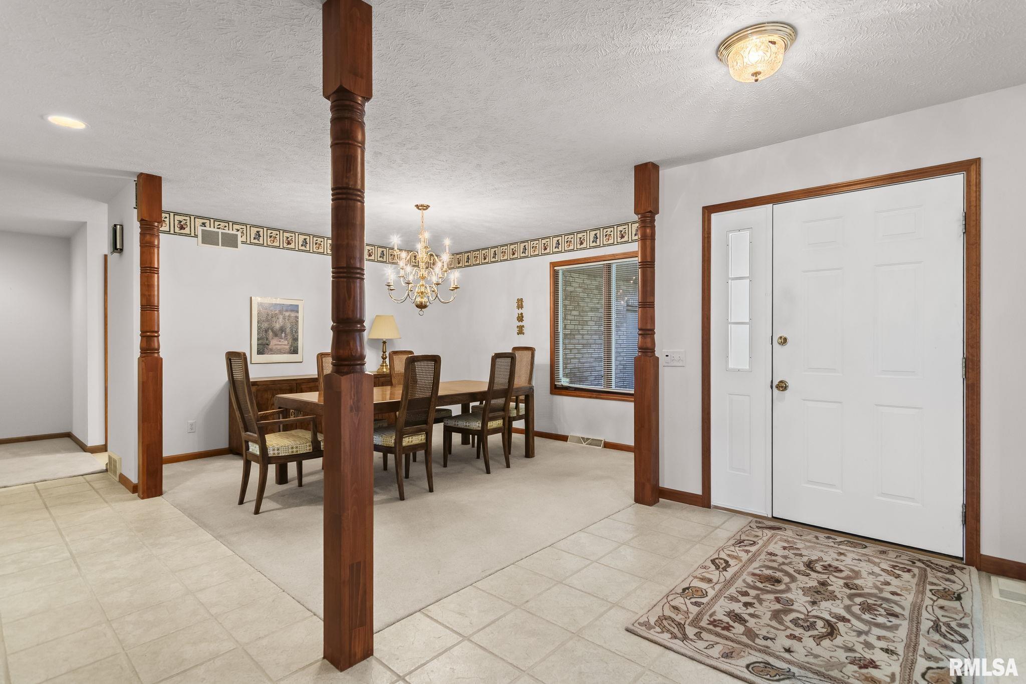 2508 Chicory Drive Springfield, IL 62711 - Photo 4 of 47