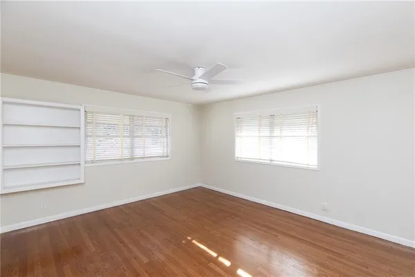 $2,495 | 361 Williamson Place, Corpus Christi, TX 78411