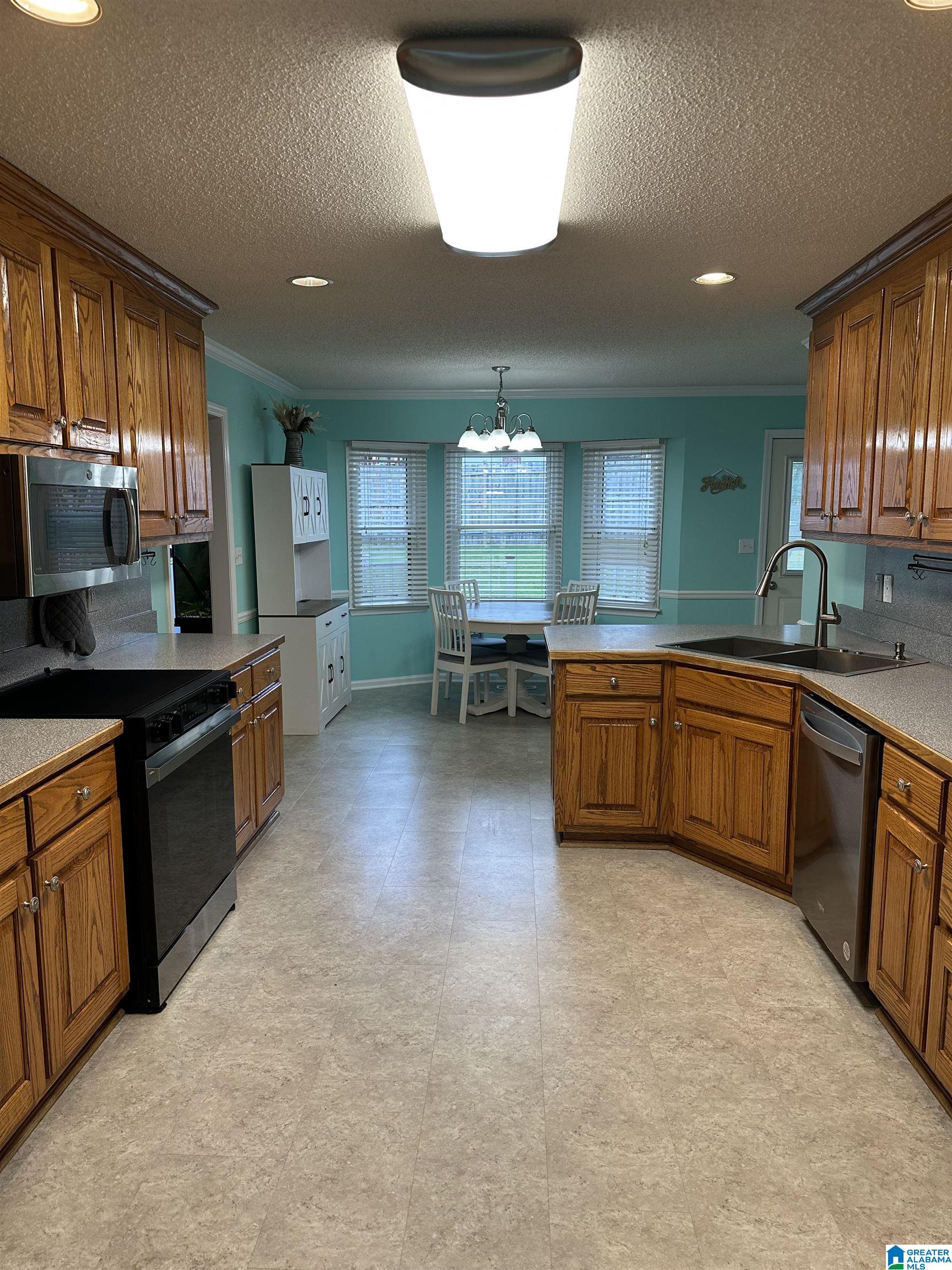 6268 Old Springville Road Pinson, AL 35126 - Photo 19 of 33