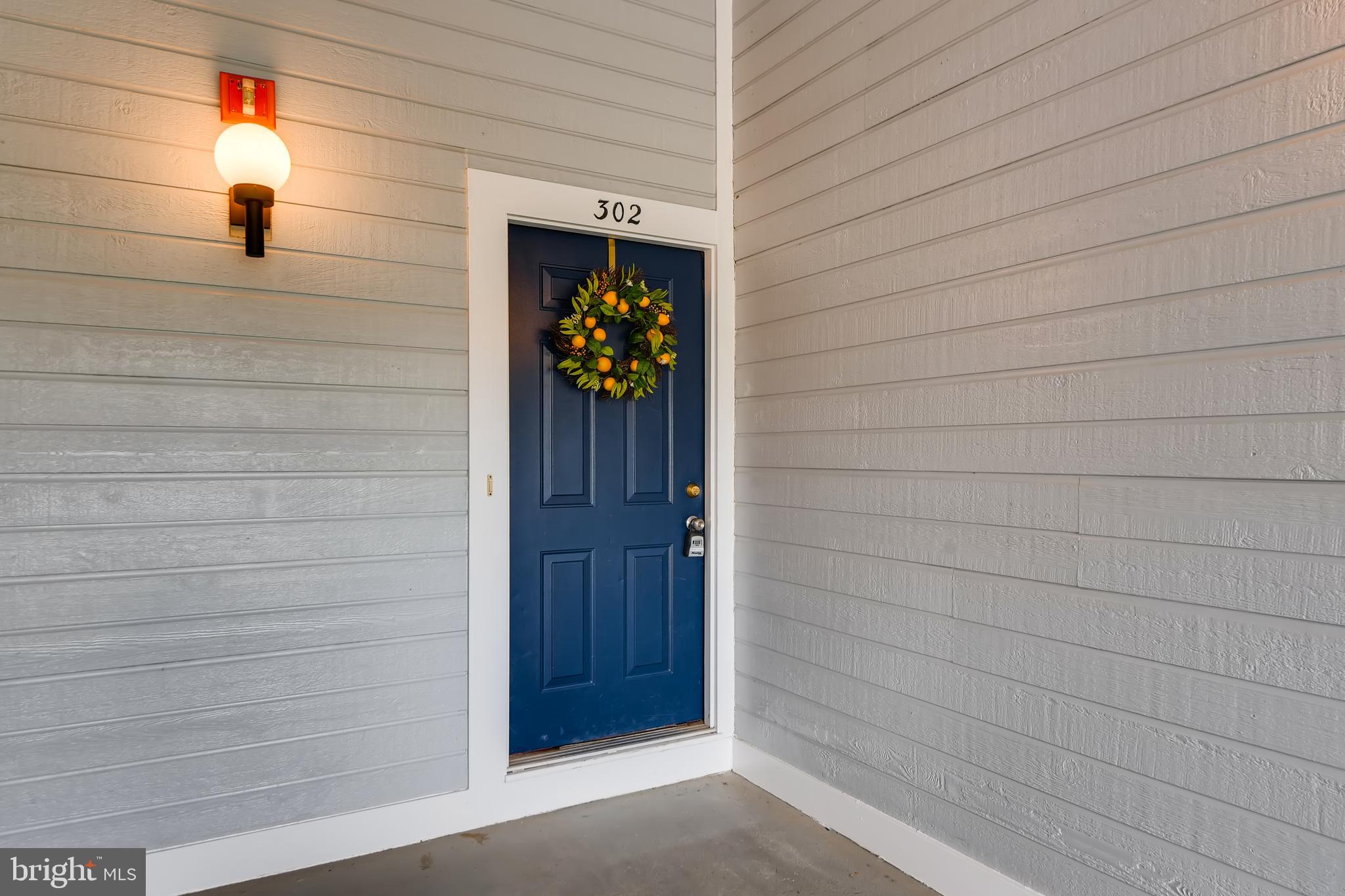 604 Moonglow Road, Unit 302 Odenton, MD 21113 - Photo 5 of 32 Your front door