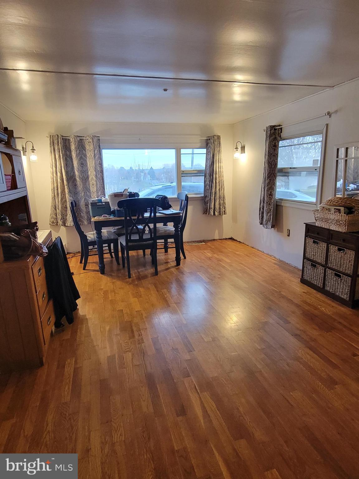 1741 County Line Road Bechtelsville, PA 19505 - Photo 4 of 18 Gallery Image 4