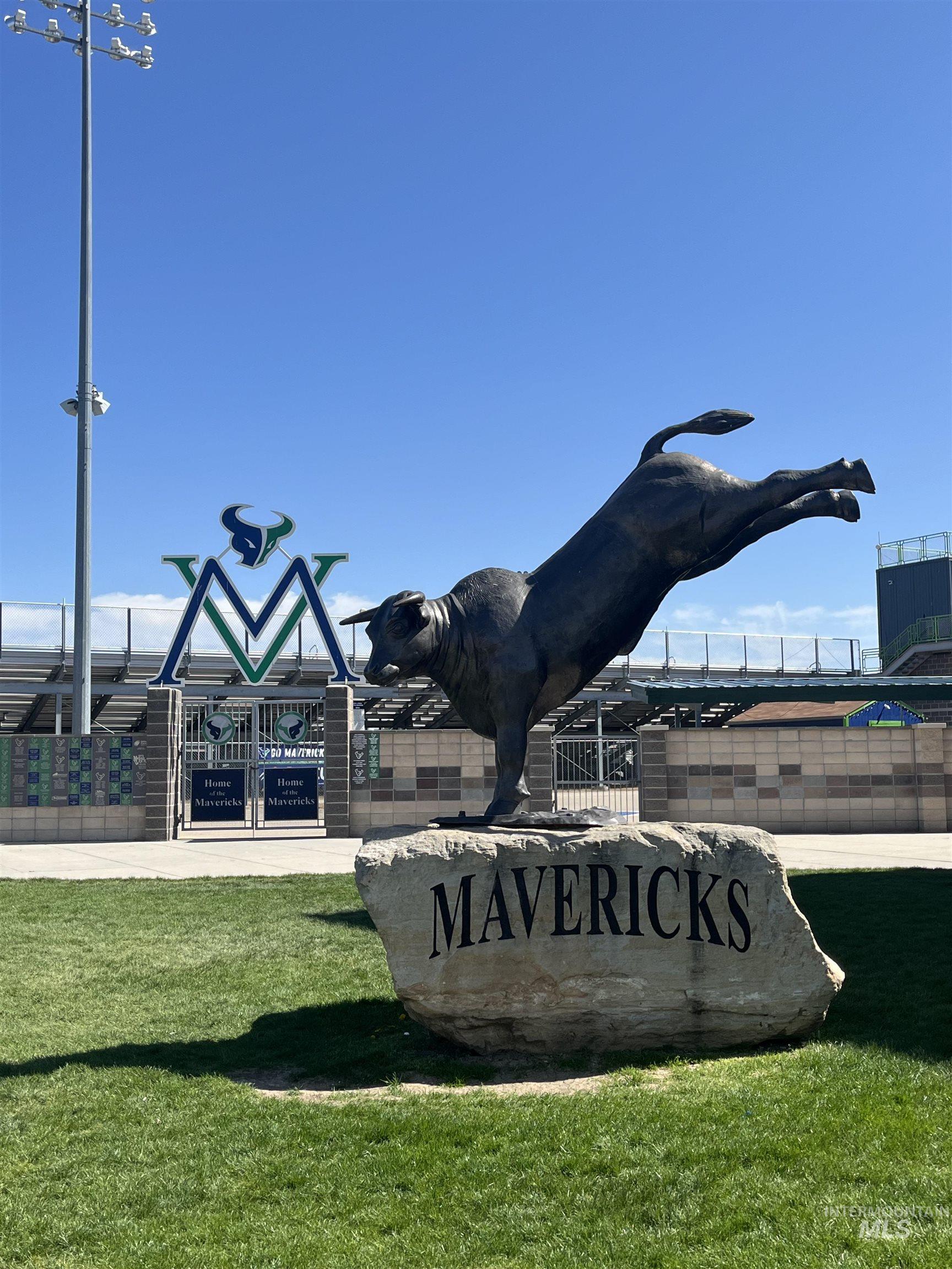 2019 South Locust Grove Road Meridian, ID 83642 - Photo 11 of 20 Across the street is Mountain View High School, home of the Mavericks