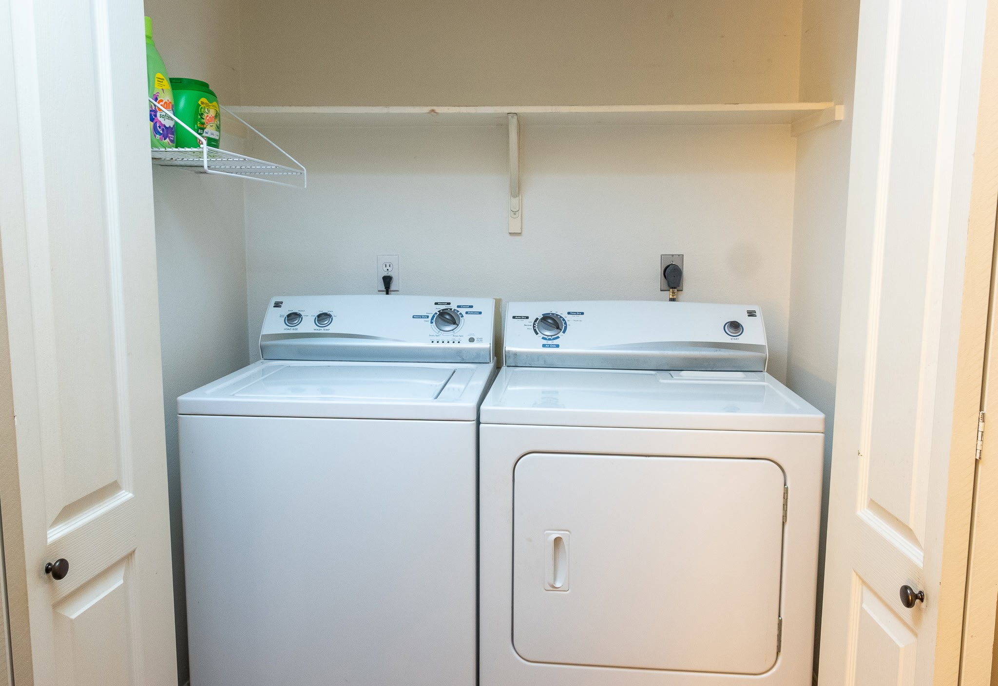 22906 Prairie Bird Lane Spring, TX 77373 - Photo 12 of 14 a utility room with dryer and washer