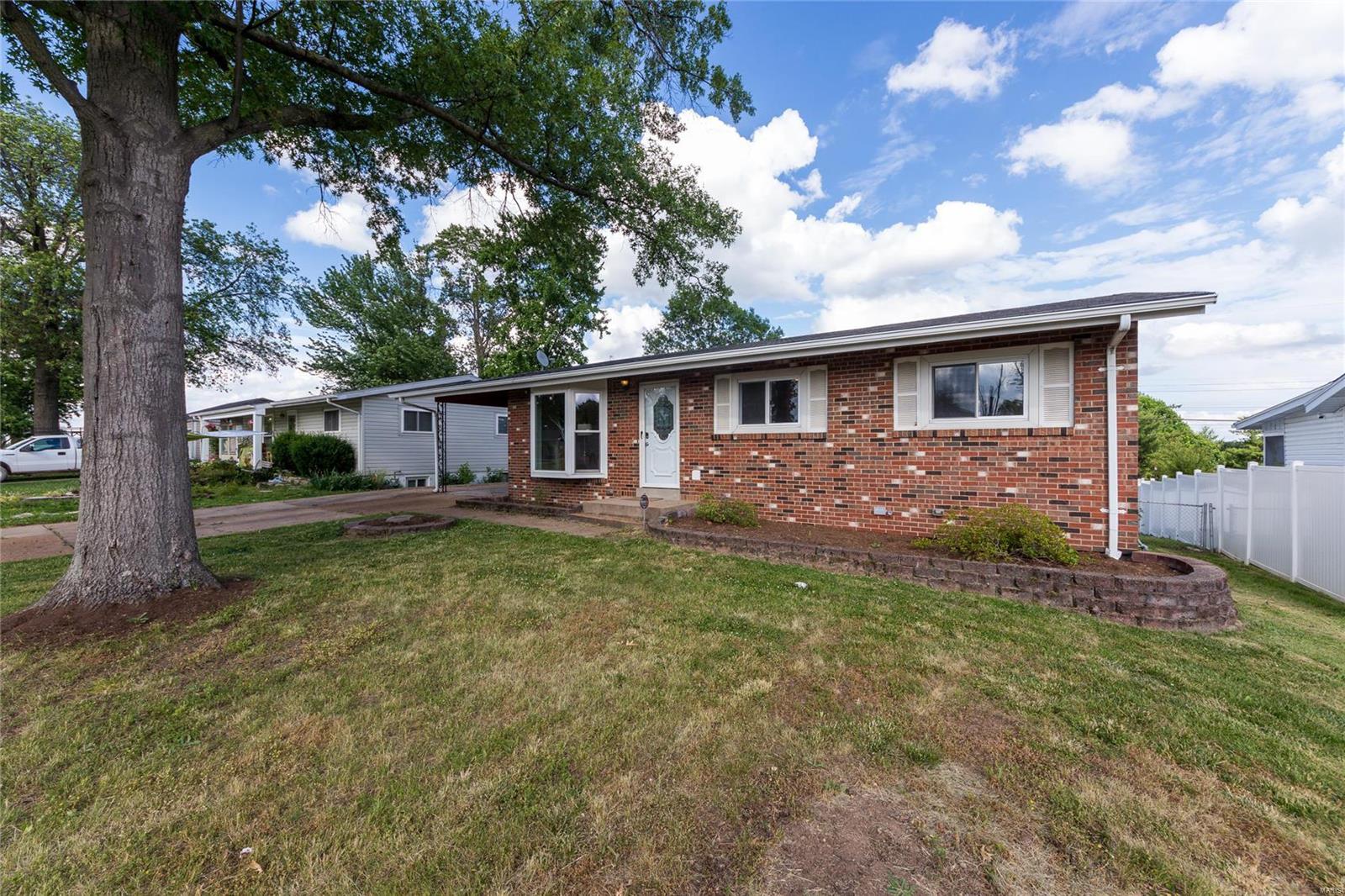 11028 Patsy Drive St. Louis, MO 63123 - Photo 15 of 17 Gallery Image 15
