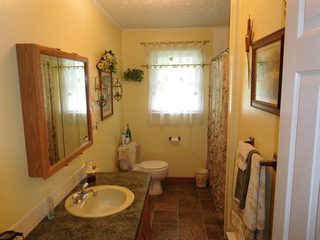 286 Fox Fire Road Max Meadows, VA 24360 - Photo 11 of 38 Gallery Image 11