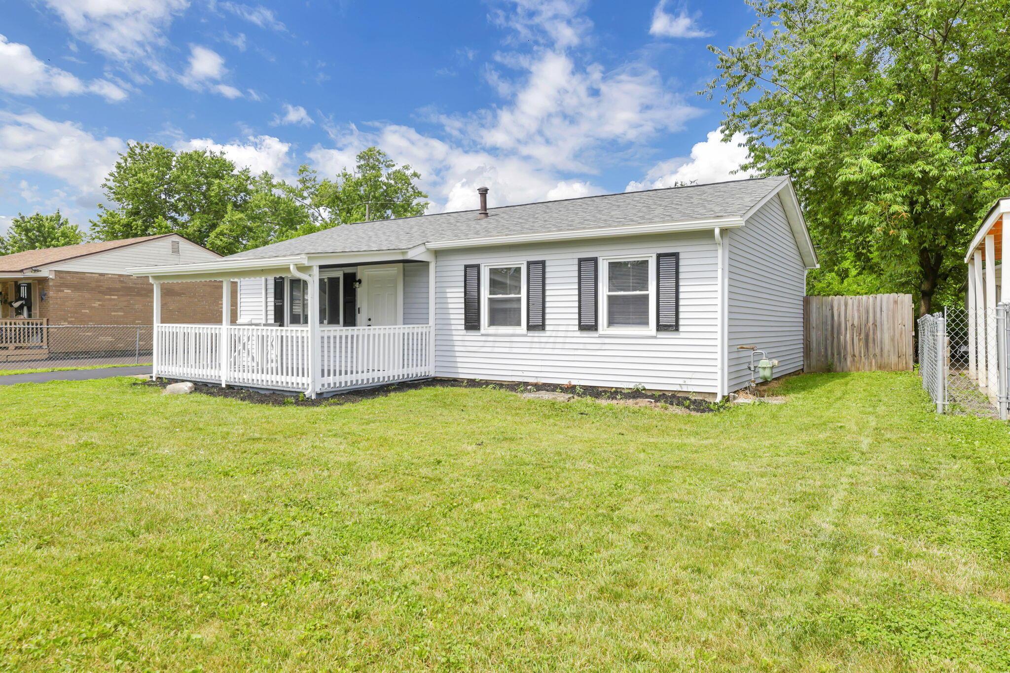 3871 Glenfield Road Columbus, OH 43232 - Photo 36 of 40 36-web-or-mls-IMG_2044