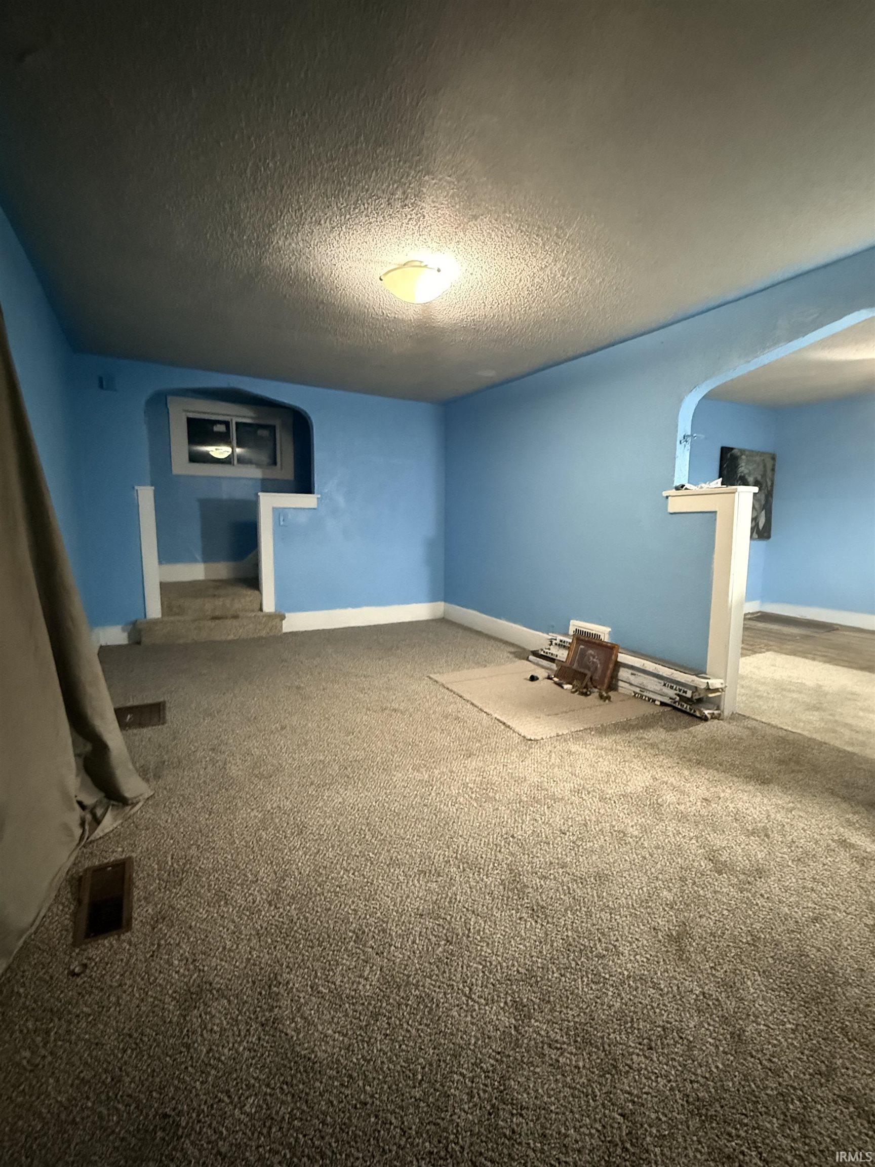 3317 Smith Street Fort Wayne, IN 46806 - Photo 2 of 14