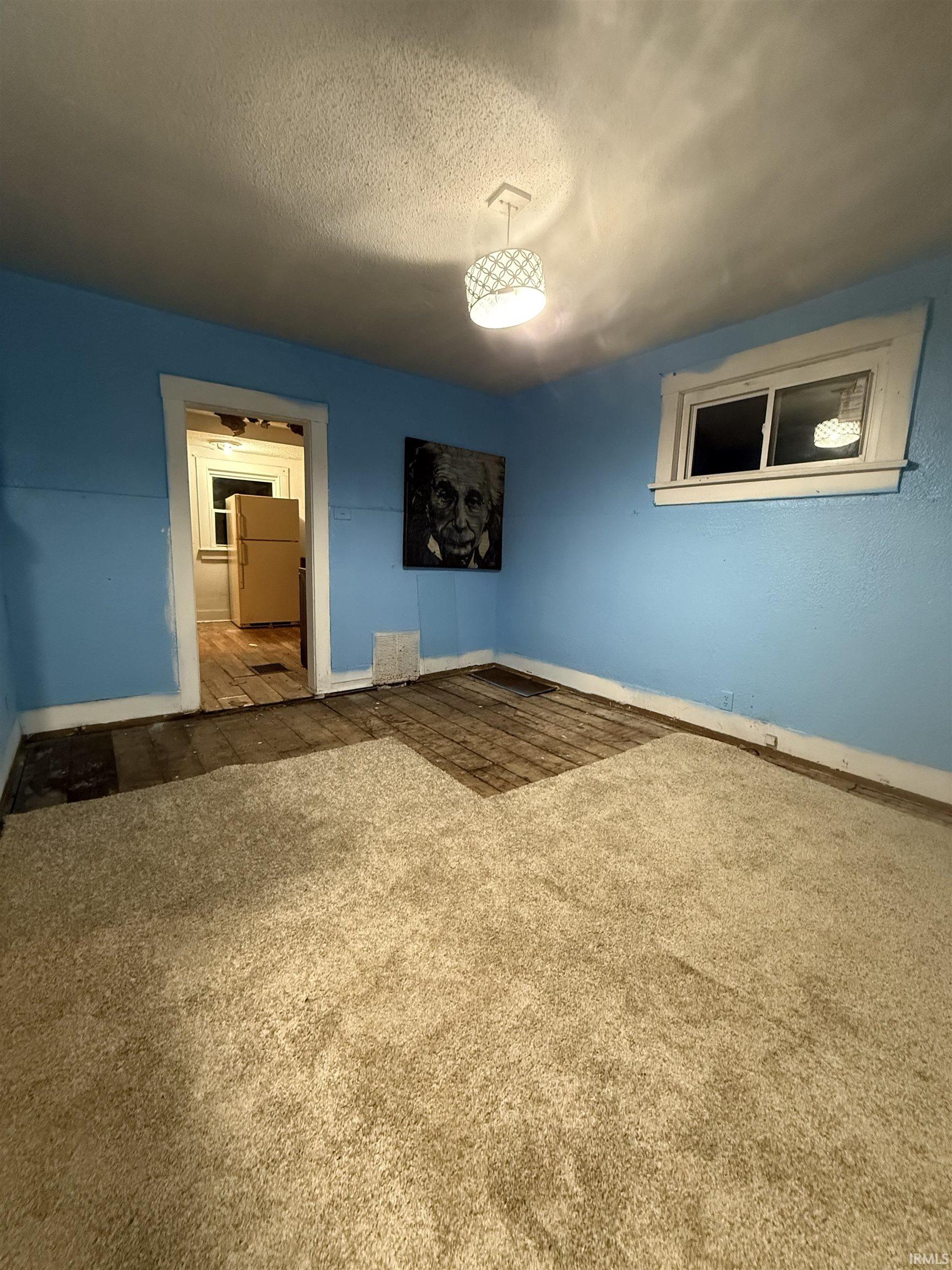 3317 Smith Street Fort Wayne, IN 46806 - Photo 5 of 14