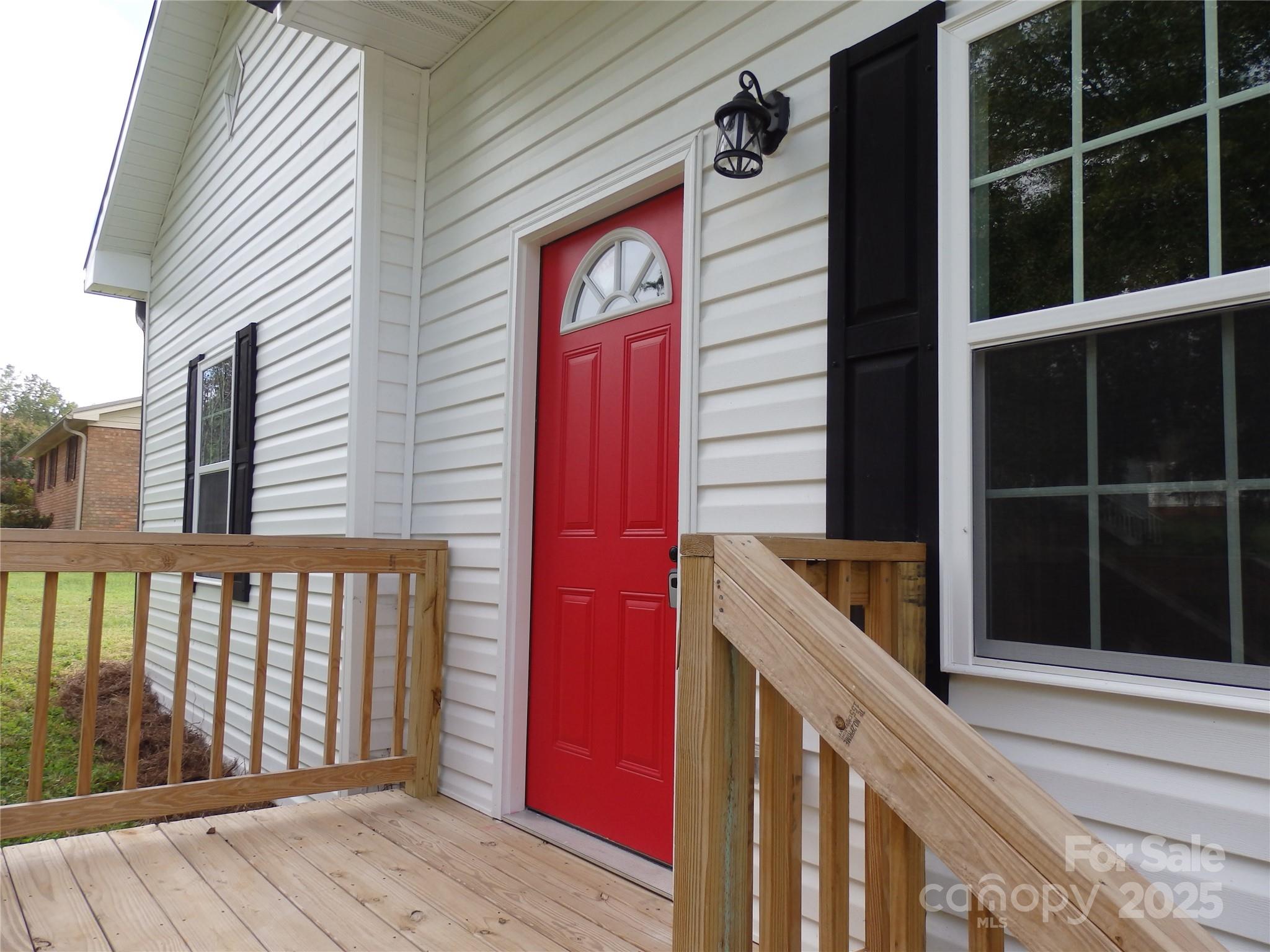 354 Anderson Street Denton, NC 27239 - Photo 6 of 25