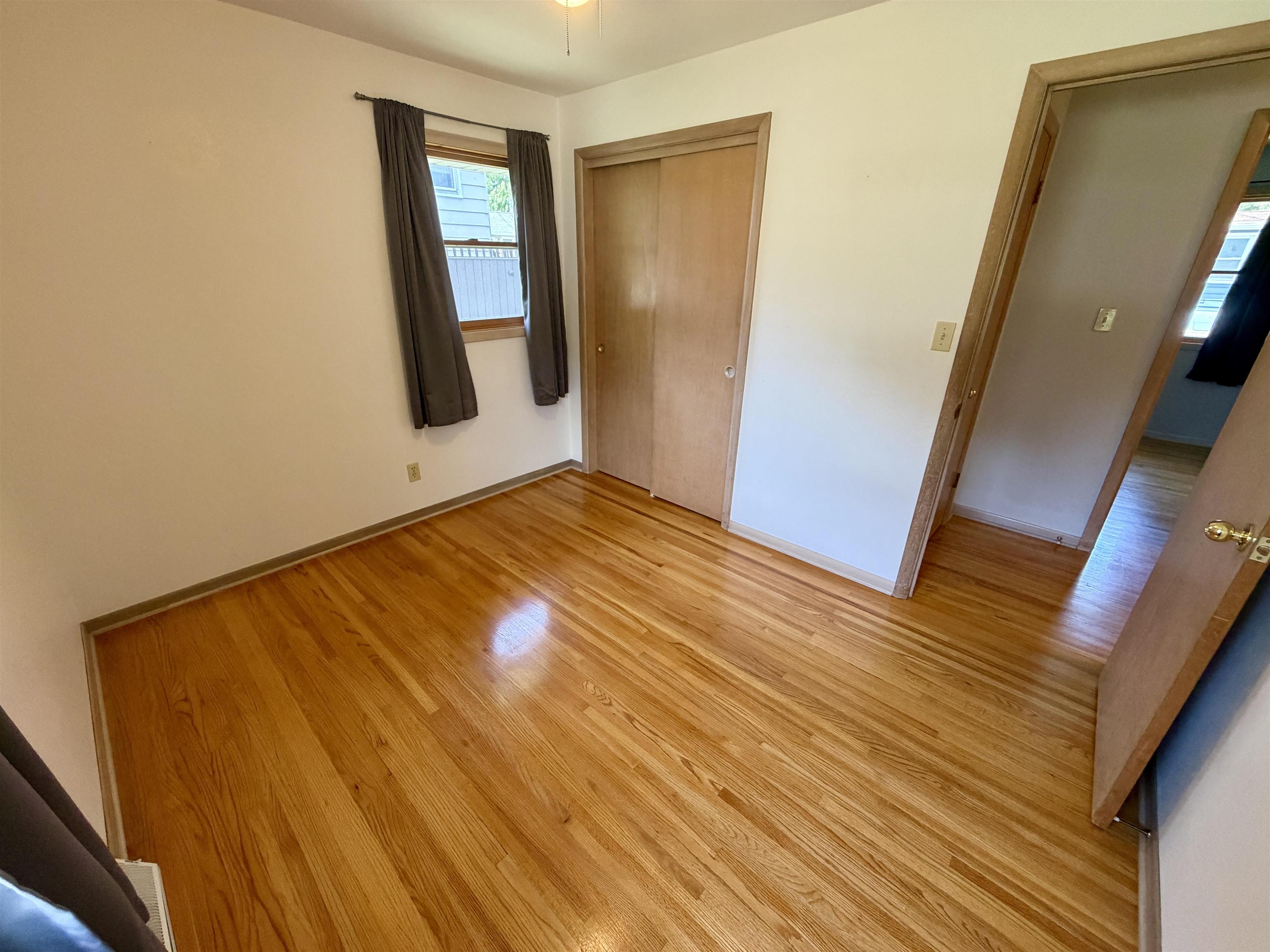 917 26th Street Monroe, WI 53566 - Photo 30 of 38