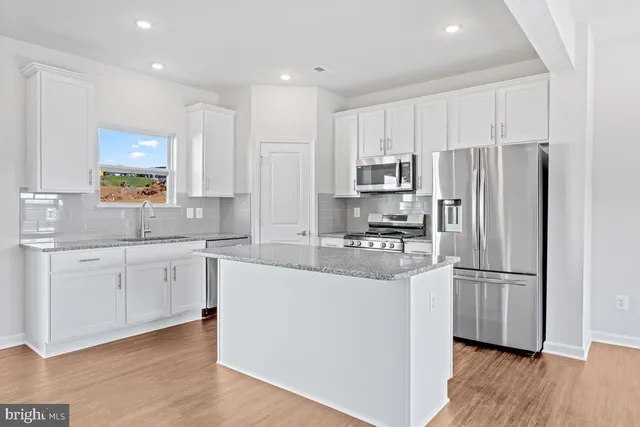 $374,990 | 6 Sumter Avenue, Ranson, WV 25438