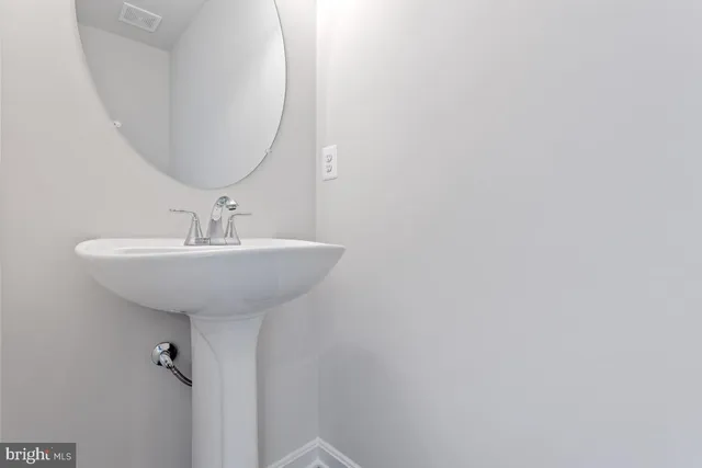 $374,990 | 6 Sumter Avenue, Ranson, WV 25438