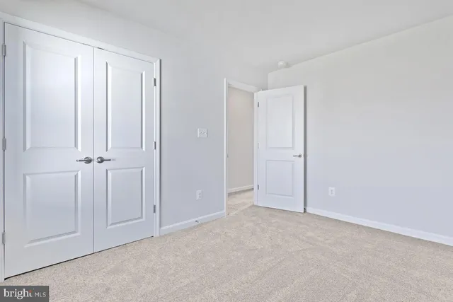 $374,990 | 6 Sumter Avenue, Ranson, WV 25438