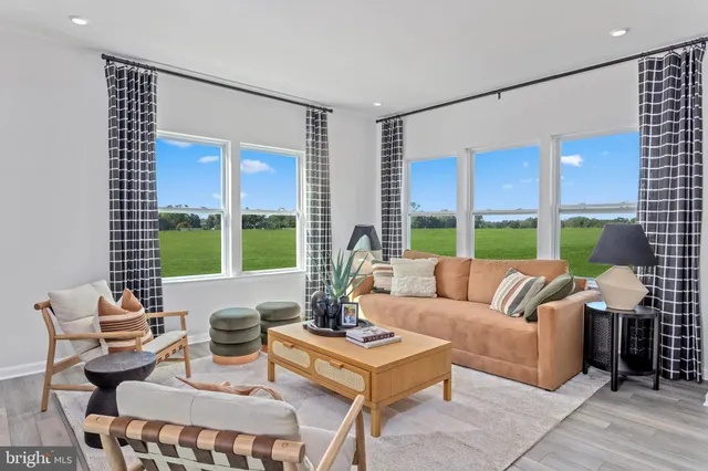 $374,990 | 6 Sumter Avenue, Ranson, WV 25438